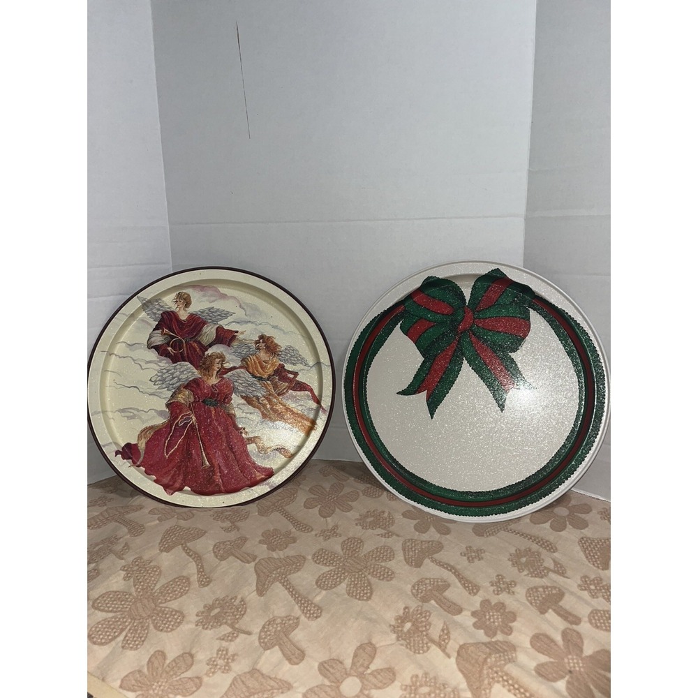 Vintage Christmas Tin Round Serving Trays Lot Of 2, Hong Kong Angels Wreath